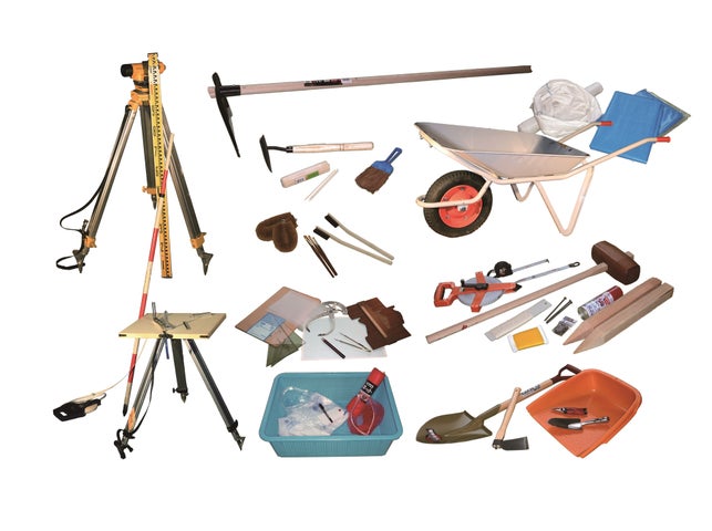 考古学者があつかう多様な道具を紹介