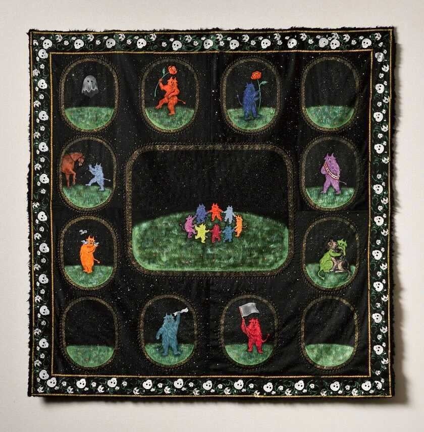 「Weʼll meet again」綿にアクリルガッシュ、ビーズ、フェイクファー、⾦⽷、156×156cm、2022