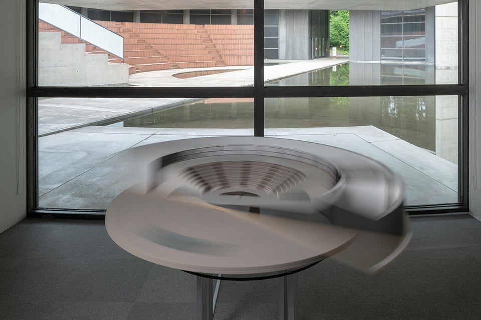 SIDE CORE  EVERYDAY HOLIDAY SQUAD個展「under pressure」展示風景（2021年、青森公立大学 国際芸術センター青森）Photo by OMOTE Nobutada