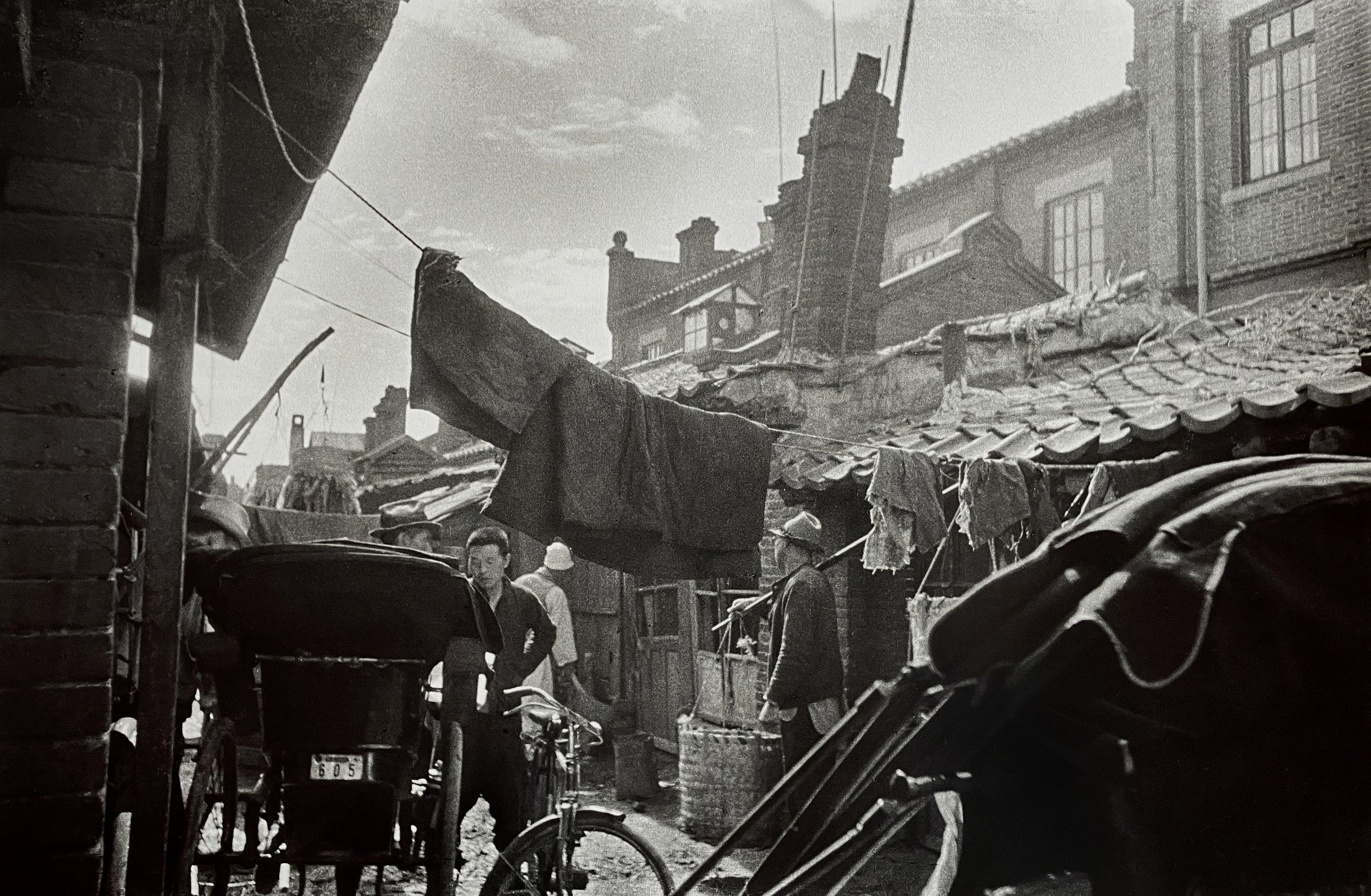 桑原 甲子雄「奉天康春街、瀋陽」1940年
