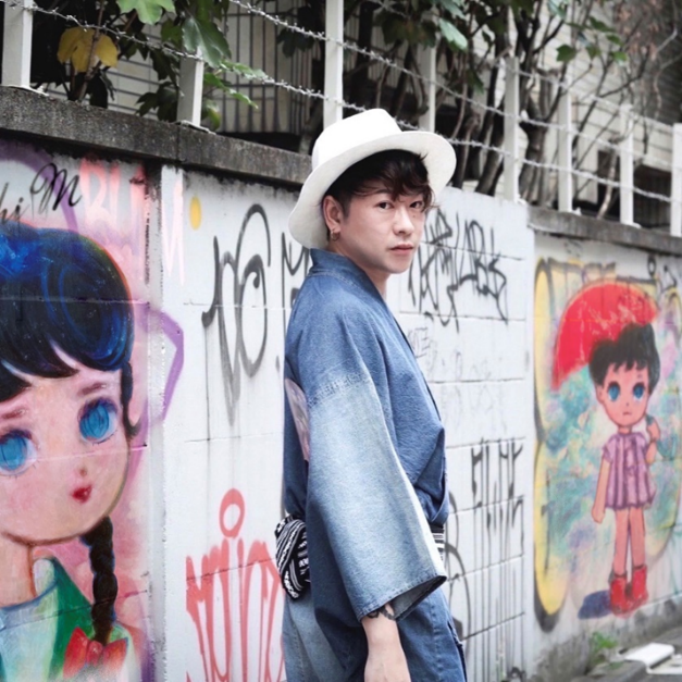 ⭐︎希少⭐︎【ARABIA】アラビア セラミック アート インダストリー 記念本 秋/ラメ/ハート/大人/キラキラ - YokoShikata♡ｷｱﾗのネイル