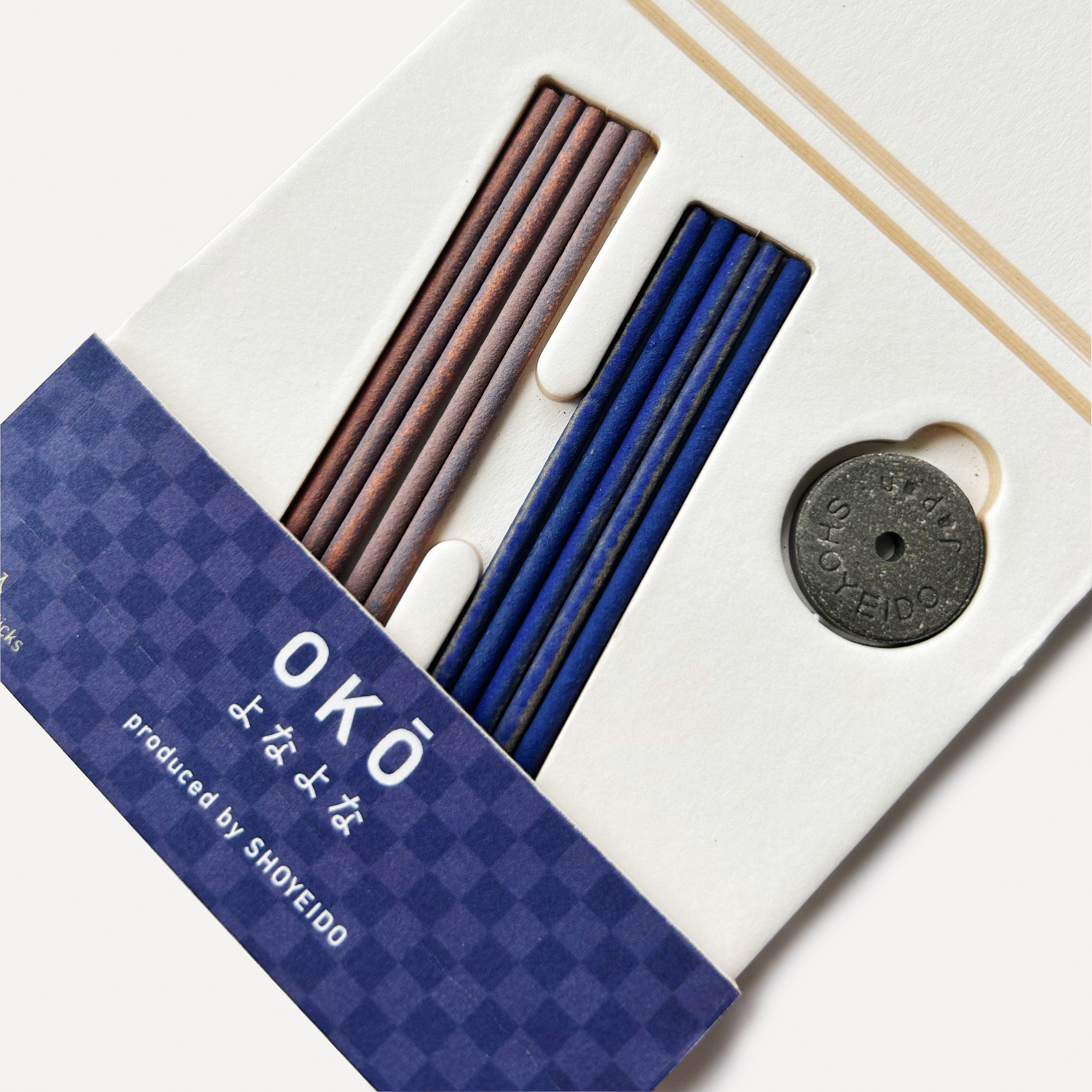 ※左から〈黄昏〉、〈夜更け〉、簡易香立