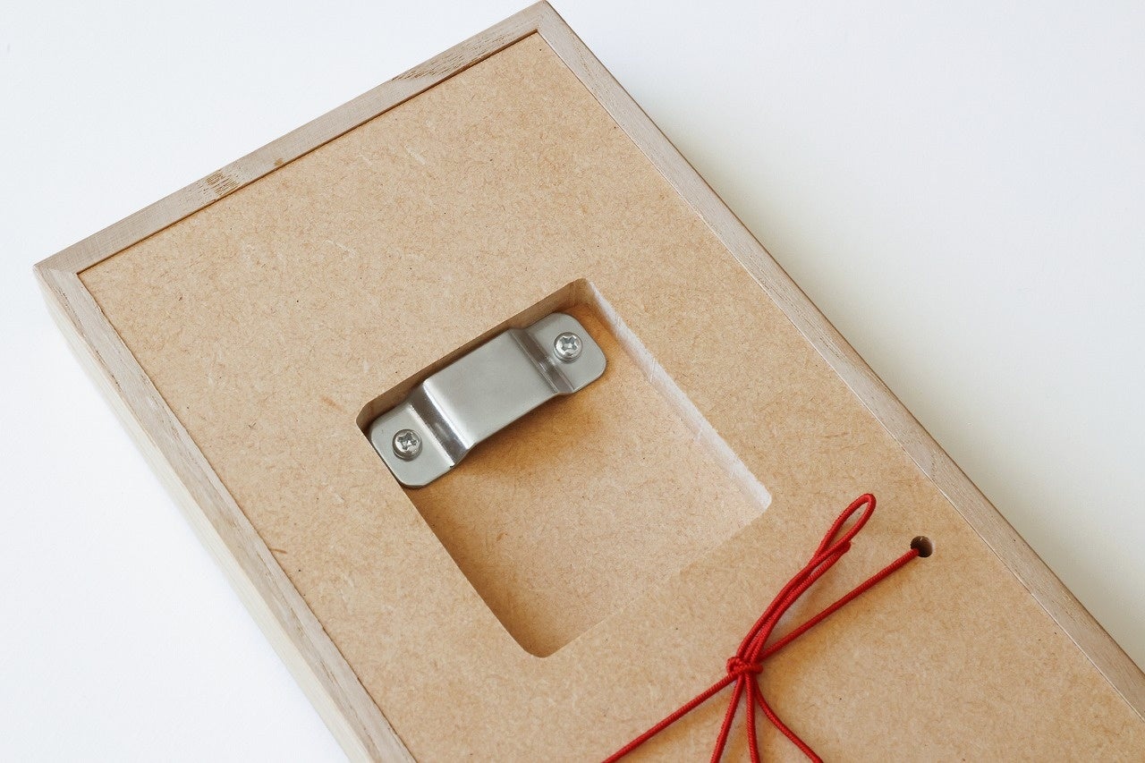 壁掛け用の専用金具