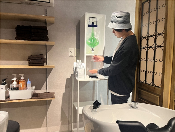 △真空容器を活用した「シャンプー＆トリートメント」の量り売り