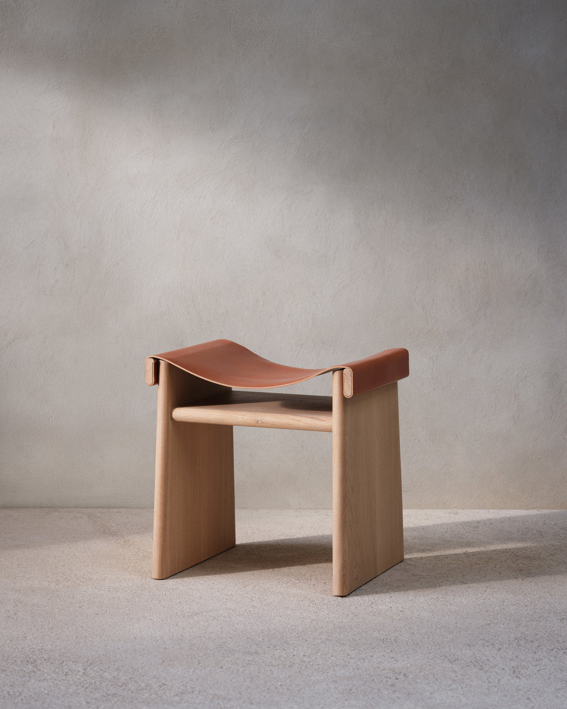 STOOL 02_W45xD35xH46_¥89,900