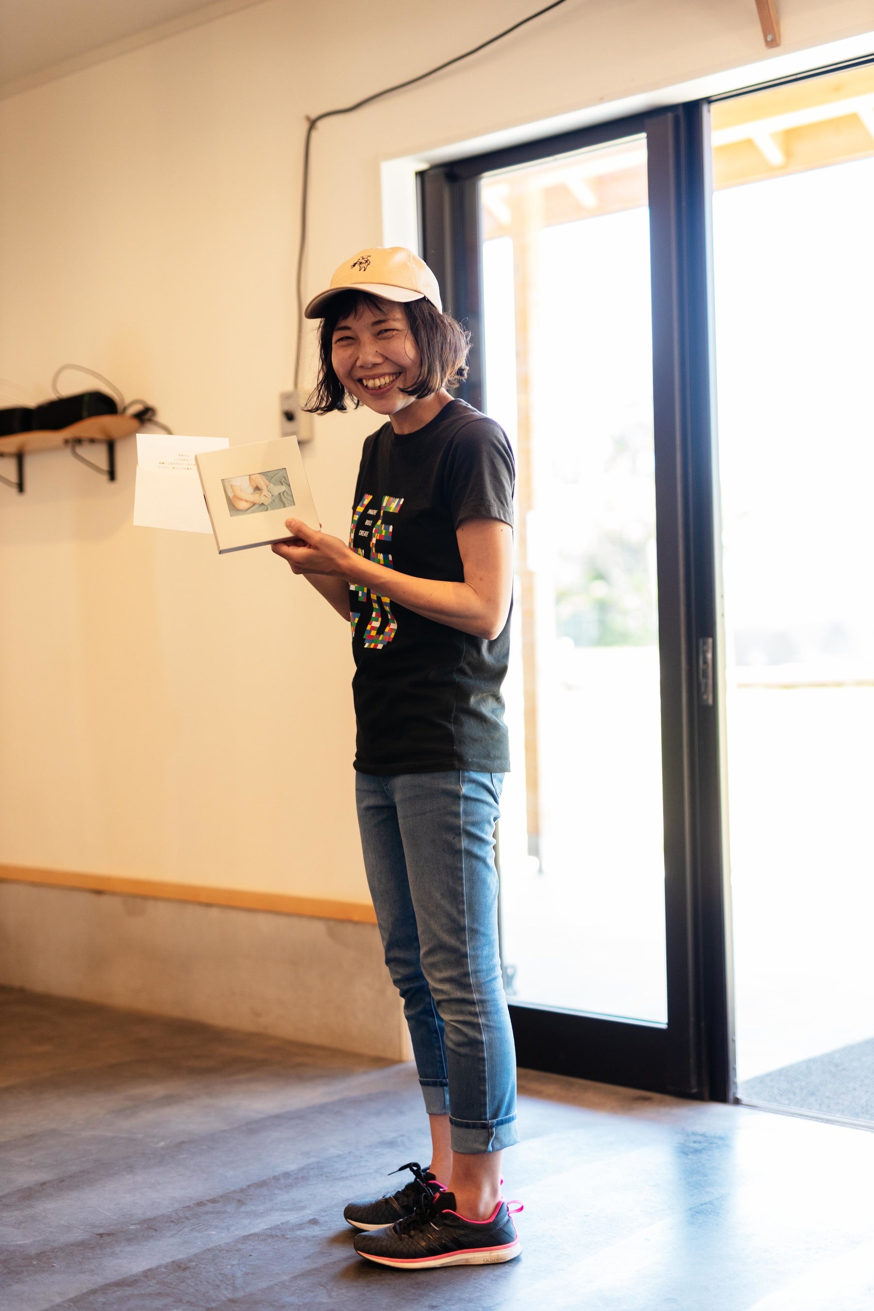 営業　岡本より