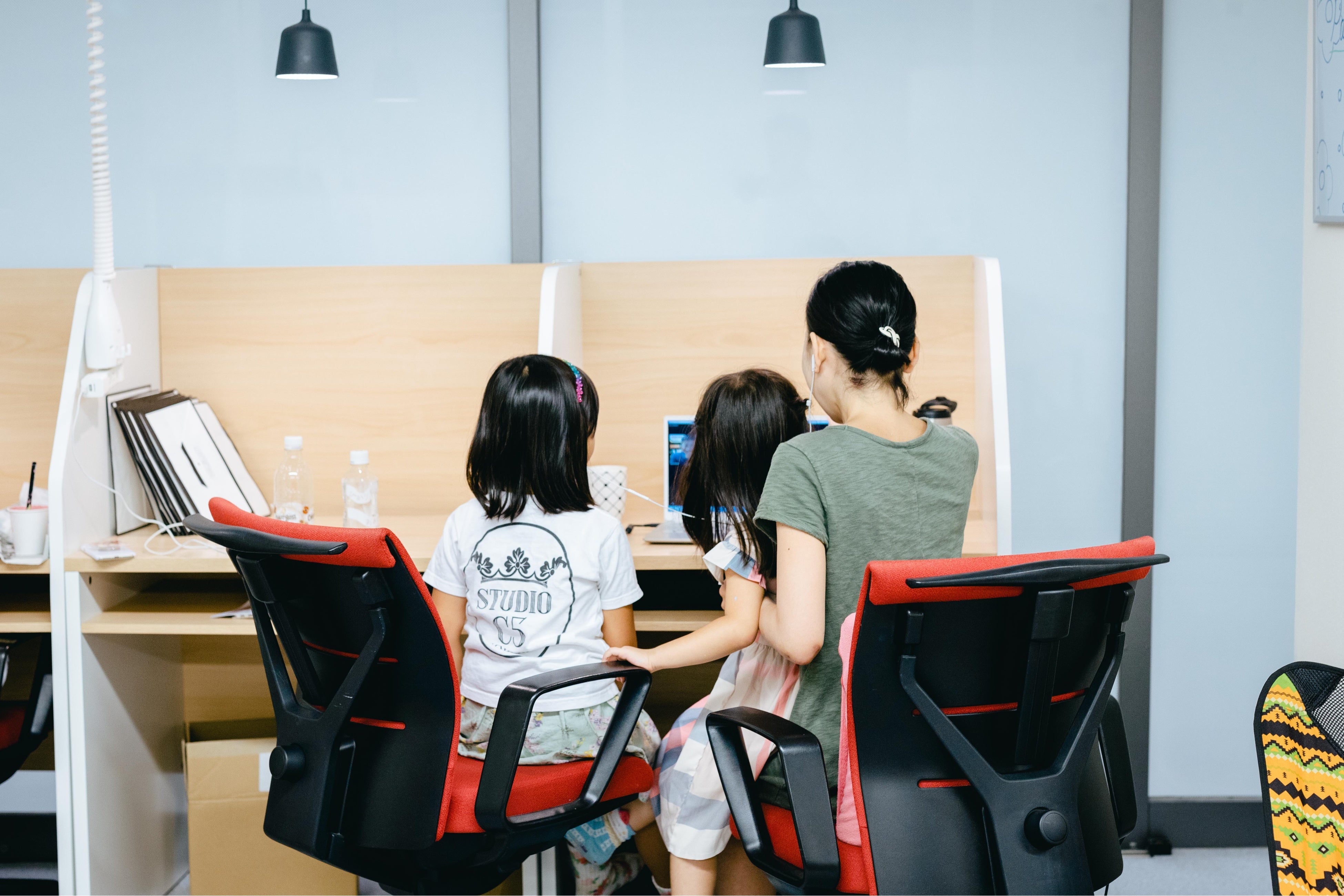 事業会議・おやつタイム