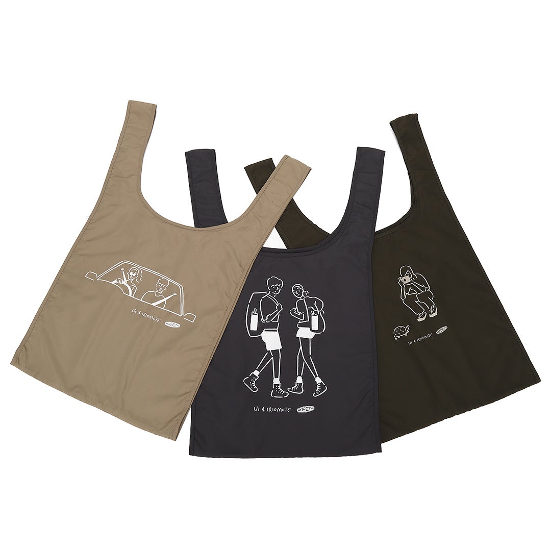 エコバッグ:3デザイン、各1カラー  ¥ 3,520(税込み)