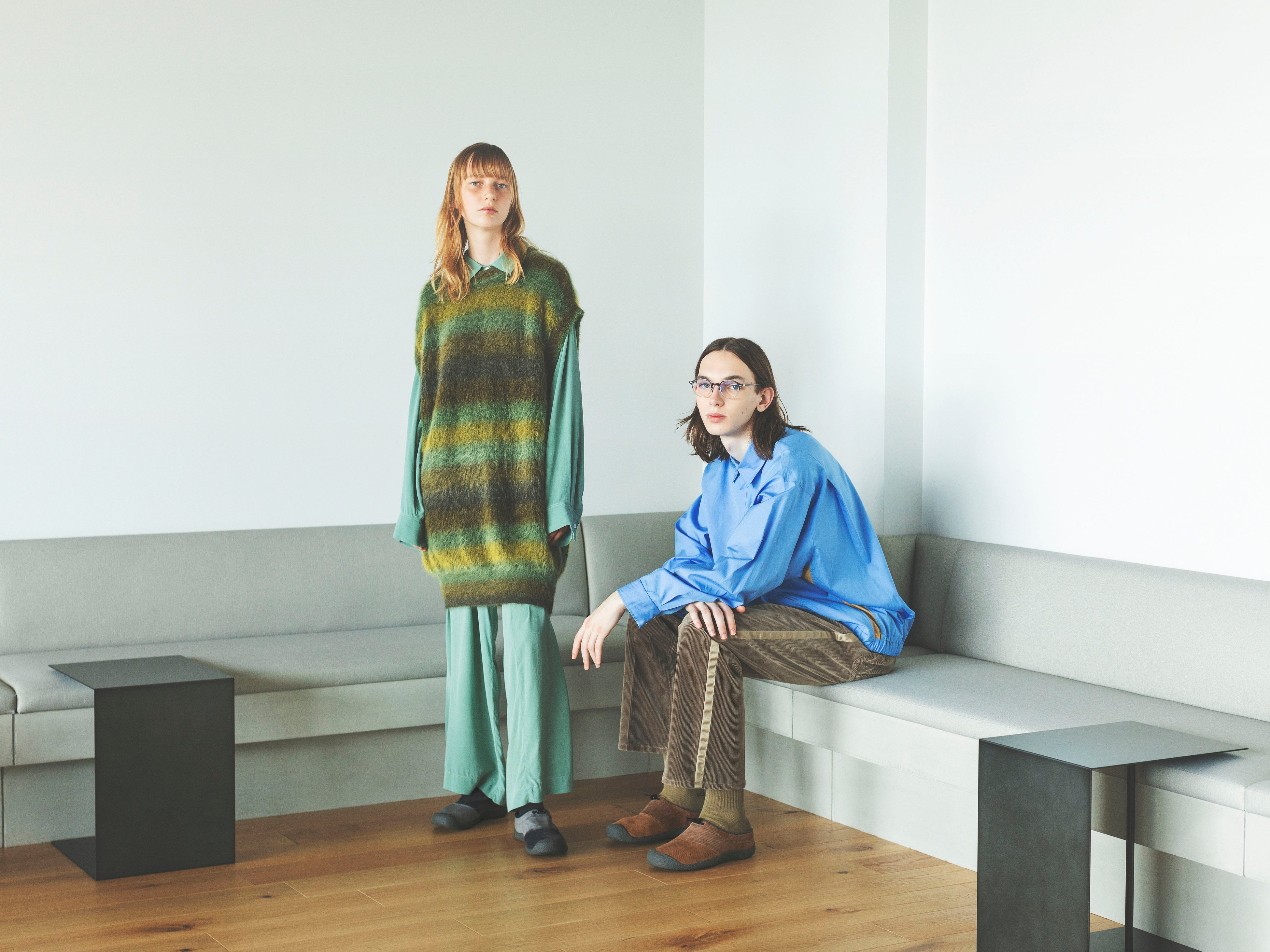 （左・ウィメンズ、右・メンズ）HOWSER 3 SLIDE