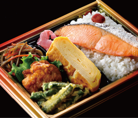 魚屋さんの脂ののった鮭弁当