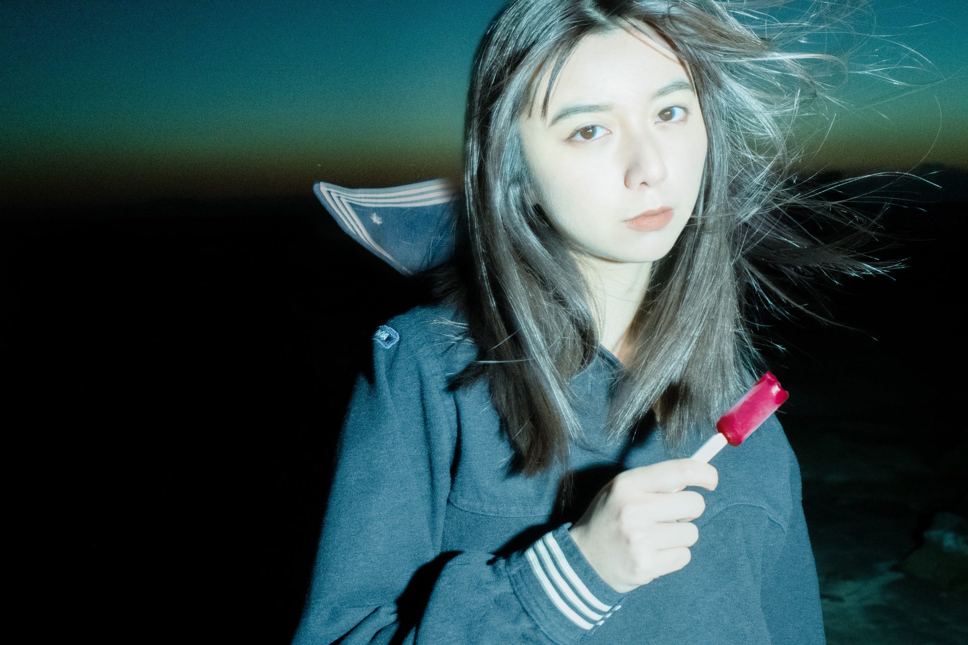 上白石萌歌 By 遠藤文香