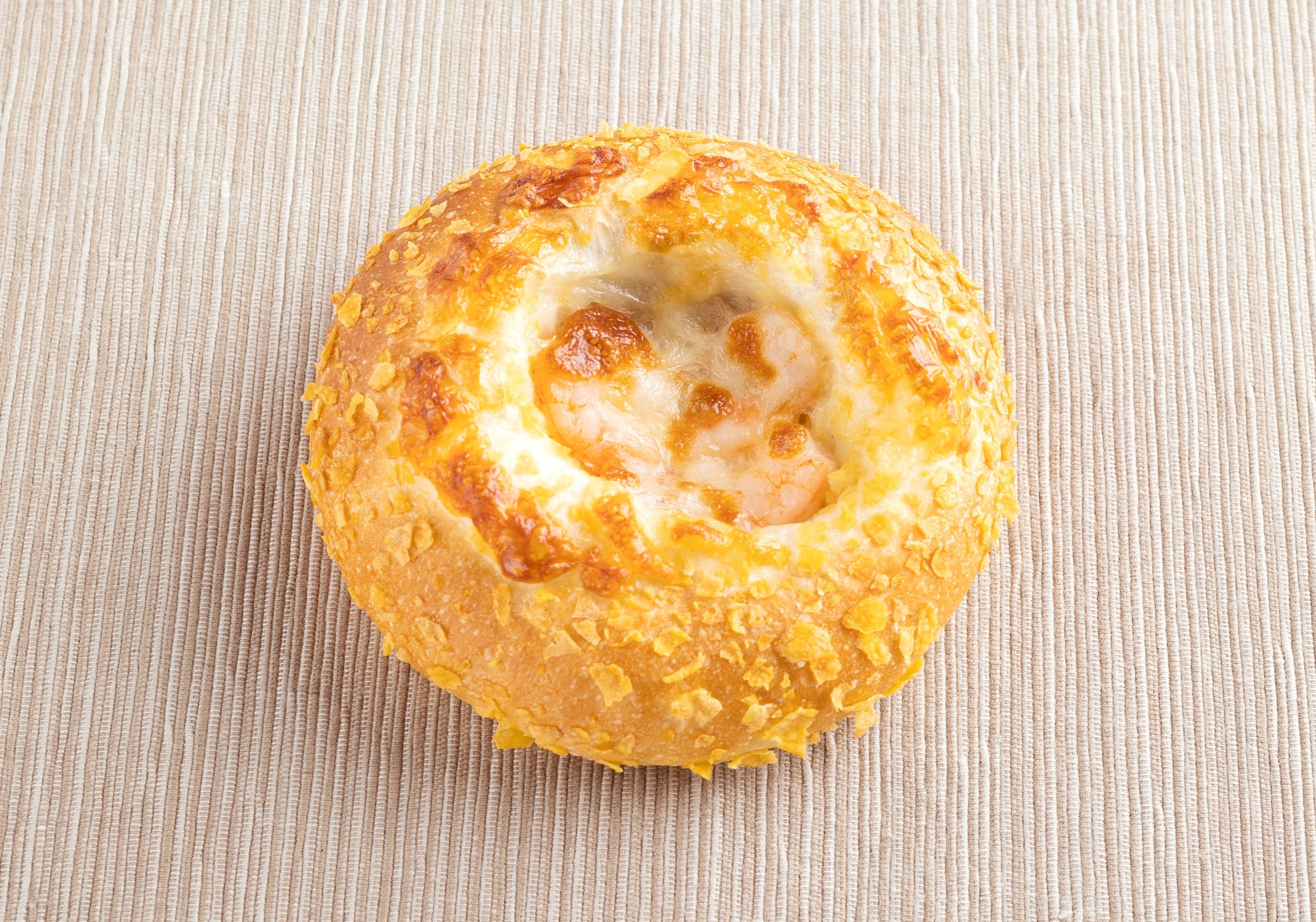513BAKERY】7月1日(土)より、夏の人気パン「カレーパン＆塩パン