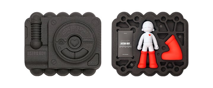 鉄腕アトム グリーティング モノクロ エディション ASTROBOY US企画 鉄腕アトムエディション」がMakuakeで登場! - レトロと最新