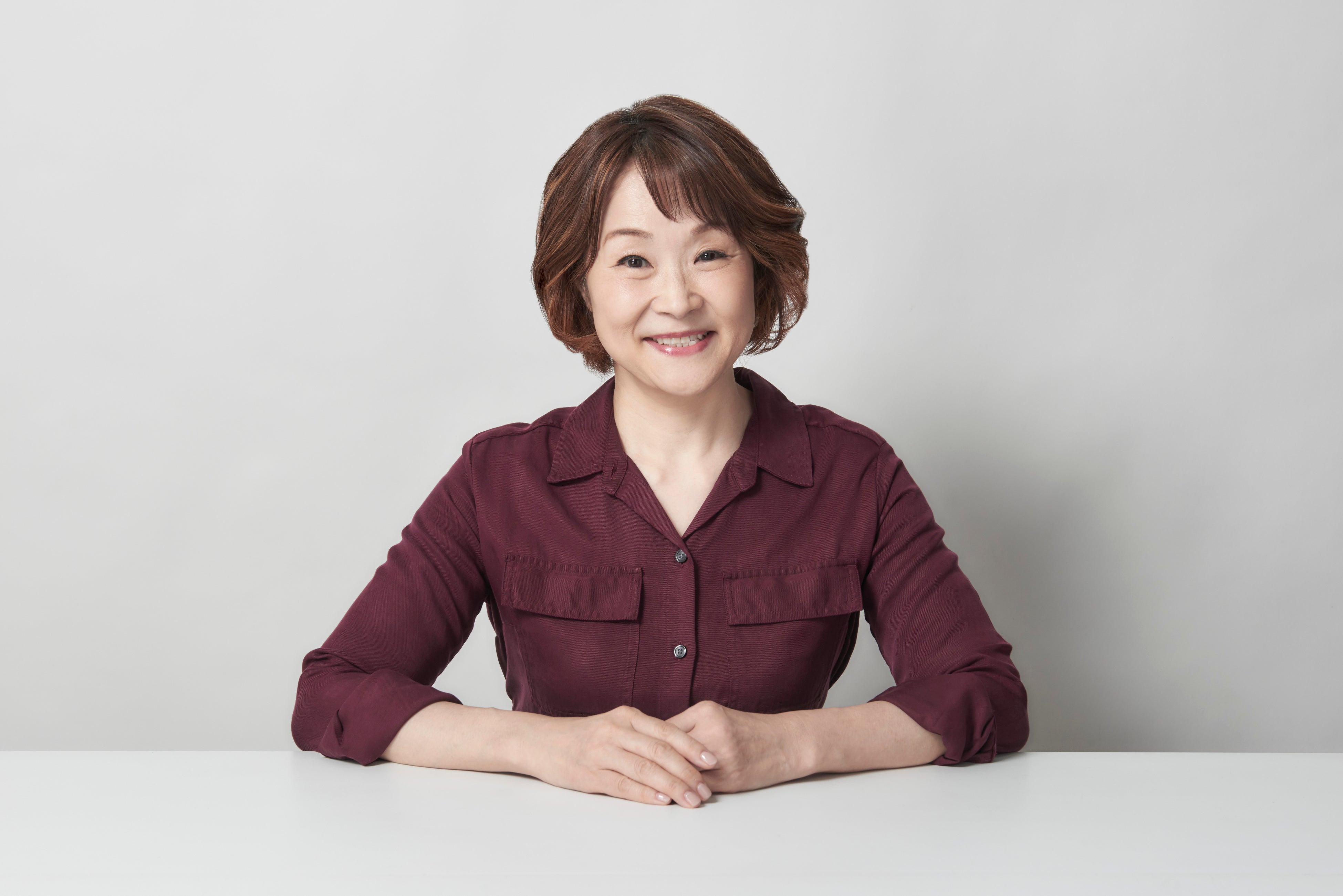 埋れ木エツ子役：柳沢三千代