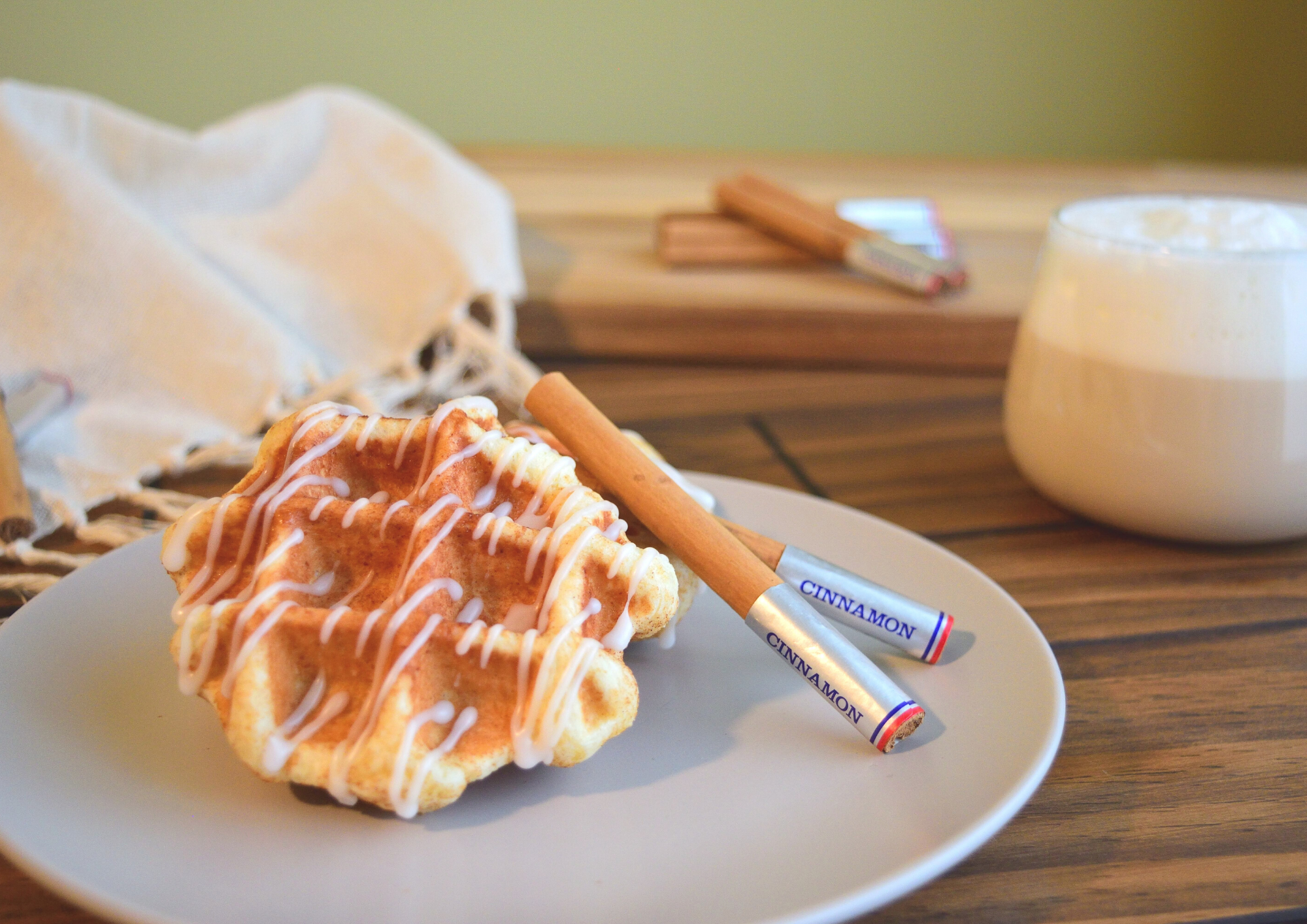 グレーズシナモンワッフル