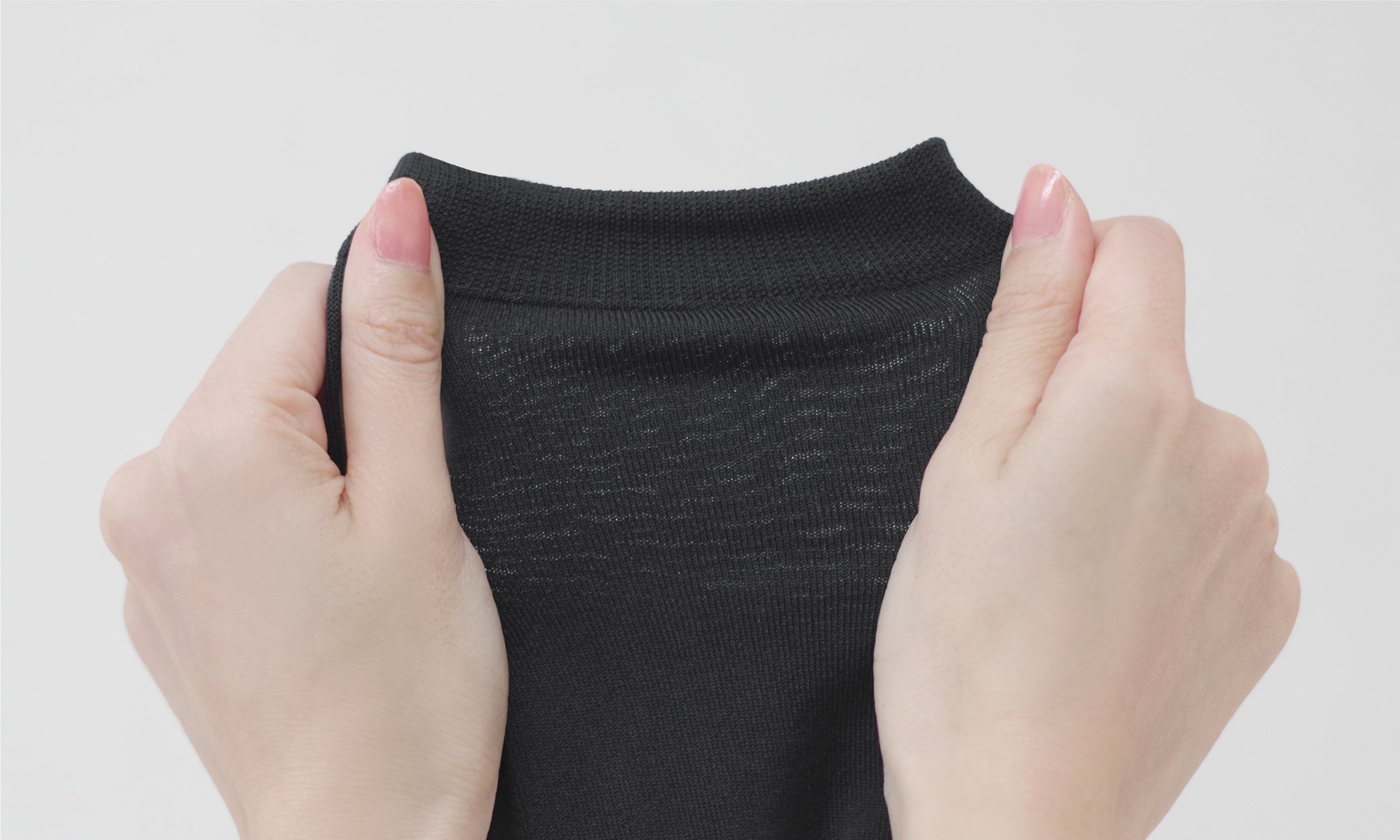 丸編みの特徴である伸びの良いしっかりとした生地。