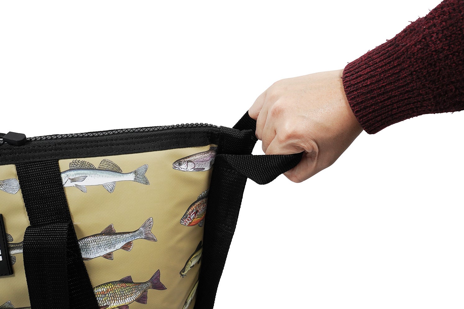 サイドに持ち手ループ付き