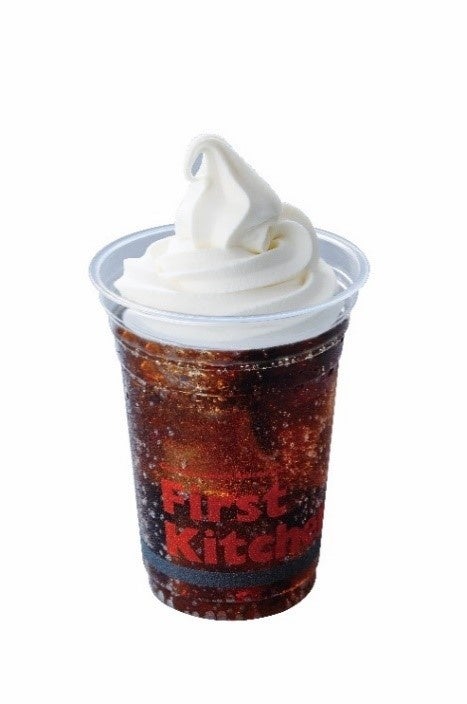 カトラリーがステンレス製スプーンに変更となるフロート類（店内利用時）