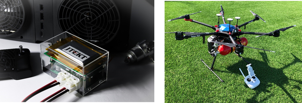 左：ジェイテクト社の高耐熱リチウムイオンキャパシタ　右：水素燃料電池ドローン