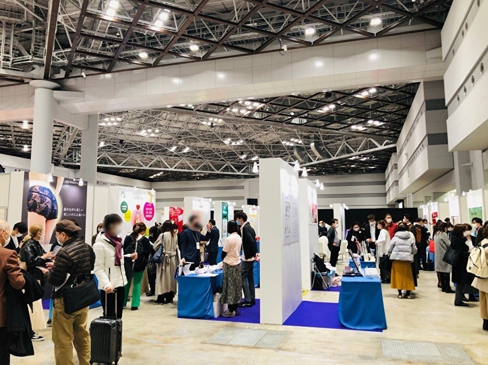 フェムテックゾーンのインフォーメーション前方側。多くの来場者が流入してくださり賑わいました。
