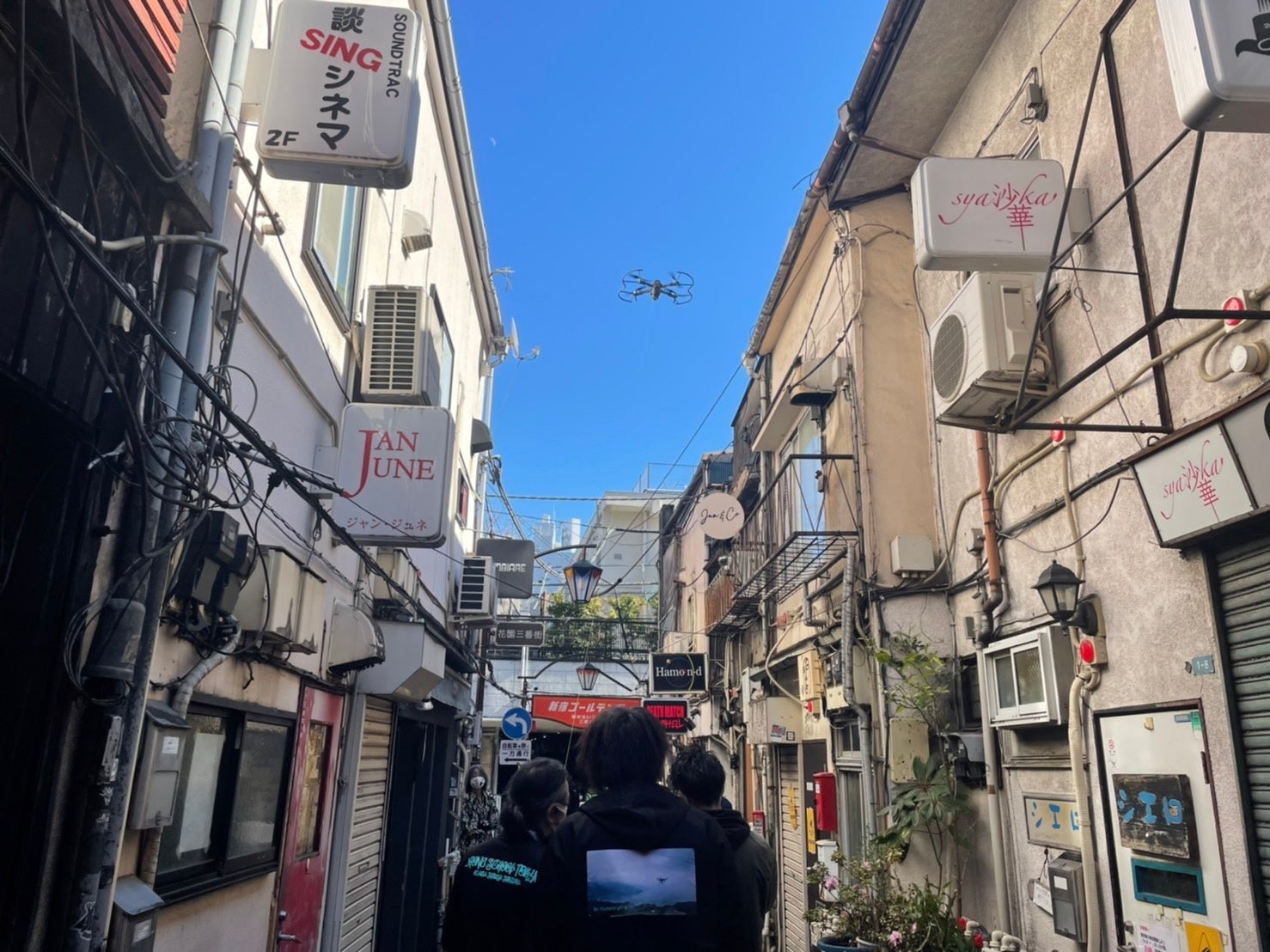 ゴールデン街の空撮の様子