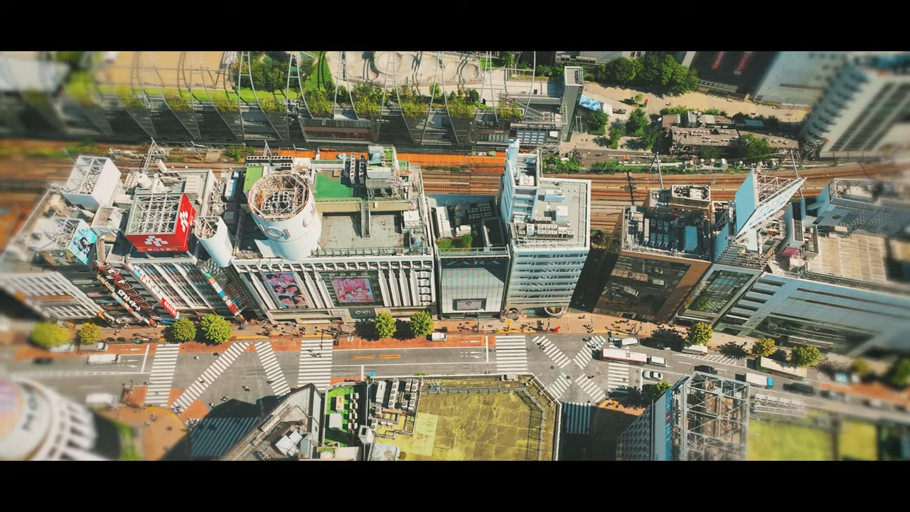 渋谷公園通りをドローンで撮影