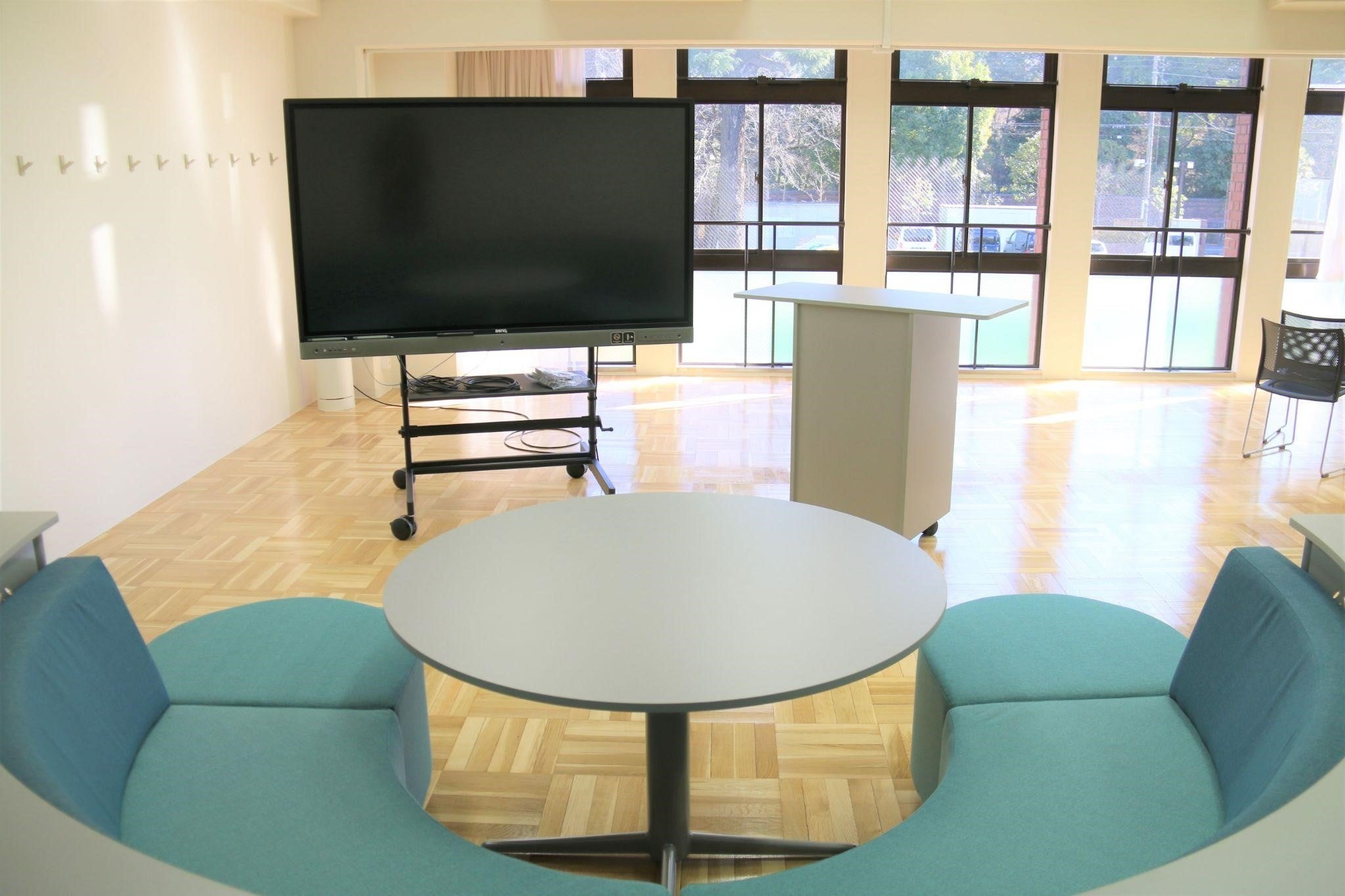 プレゼンテーションルーム