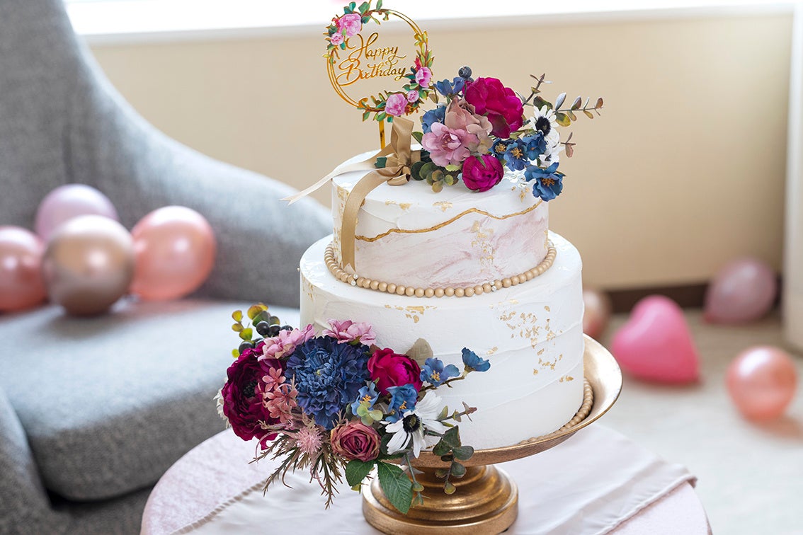 年に1度の特別な日に プレゼントボックスでサプライズ Birthday宿泊プラン 株式会社 東京ドームホテルのプレスリリース