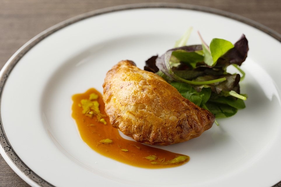 イベリコ豚入りショーソン（お一人様一皿限定・大人料金対象）