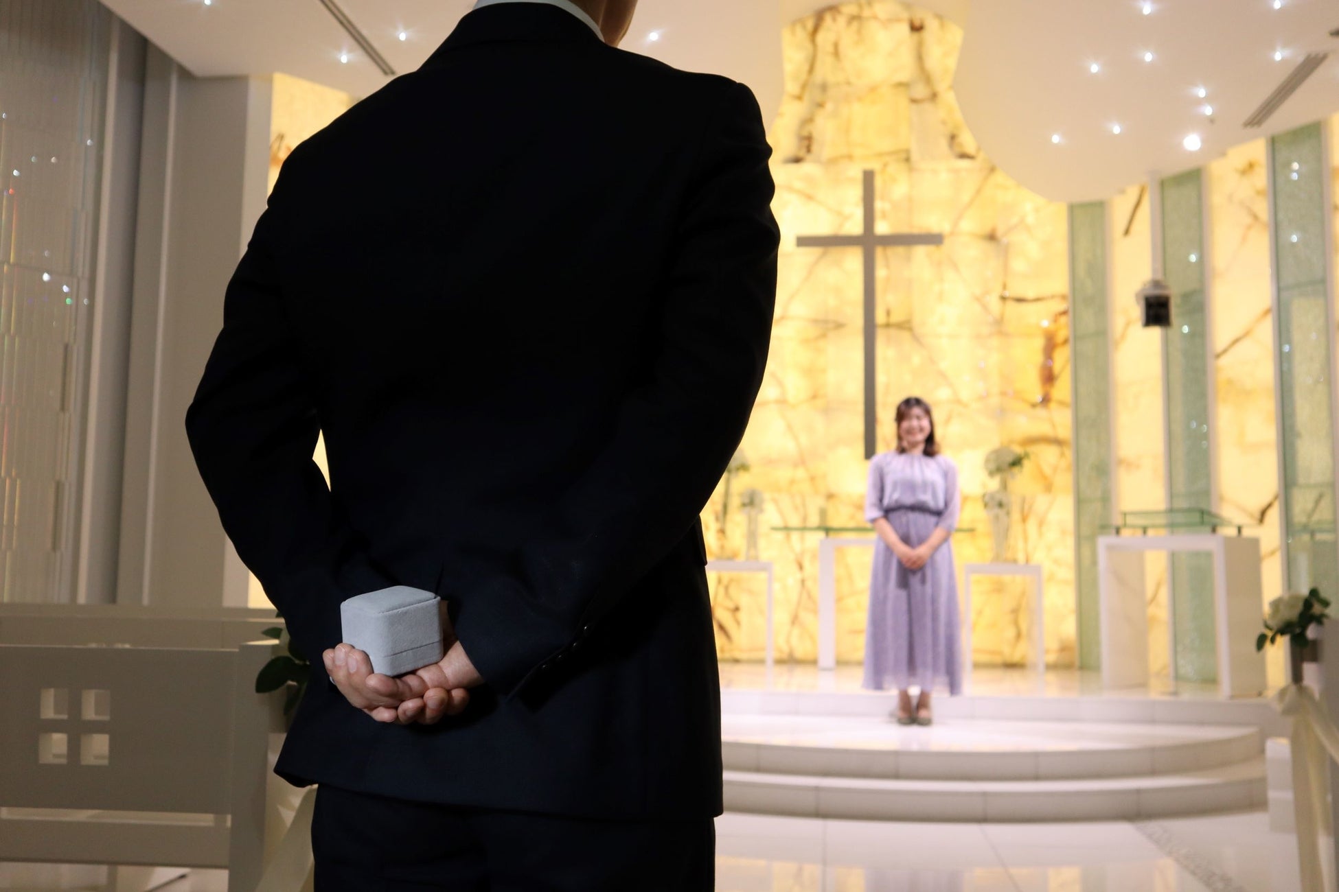 純白のチャペルを貸切ってプロポーズ ディナーコース バラの花束 ケーキ付きプロポーズプラン 株式会社 東京ドームホテルのプレスリリース 純白のチャペルを貸切ってプロポーズ ディナーコース バラの花束 ケーキ付きプロポーズプラン 株式会社 東京ドームホテルのプレスリリース