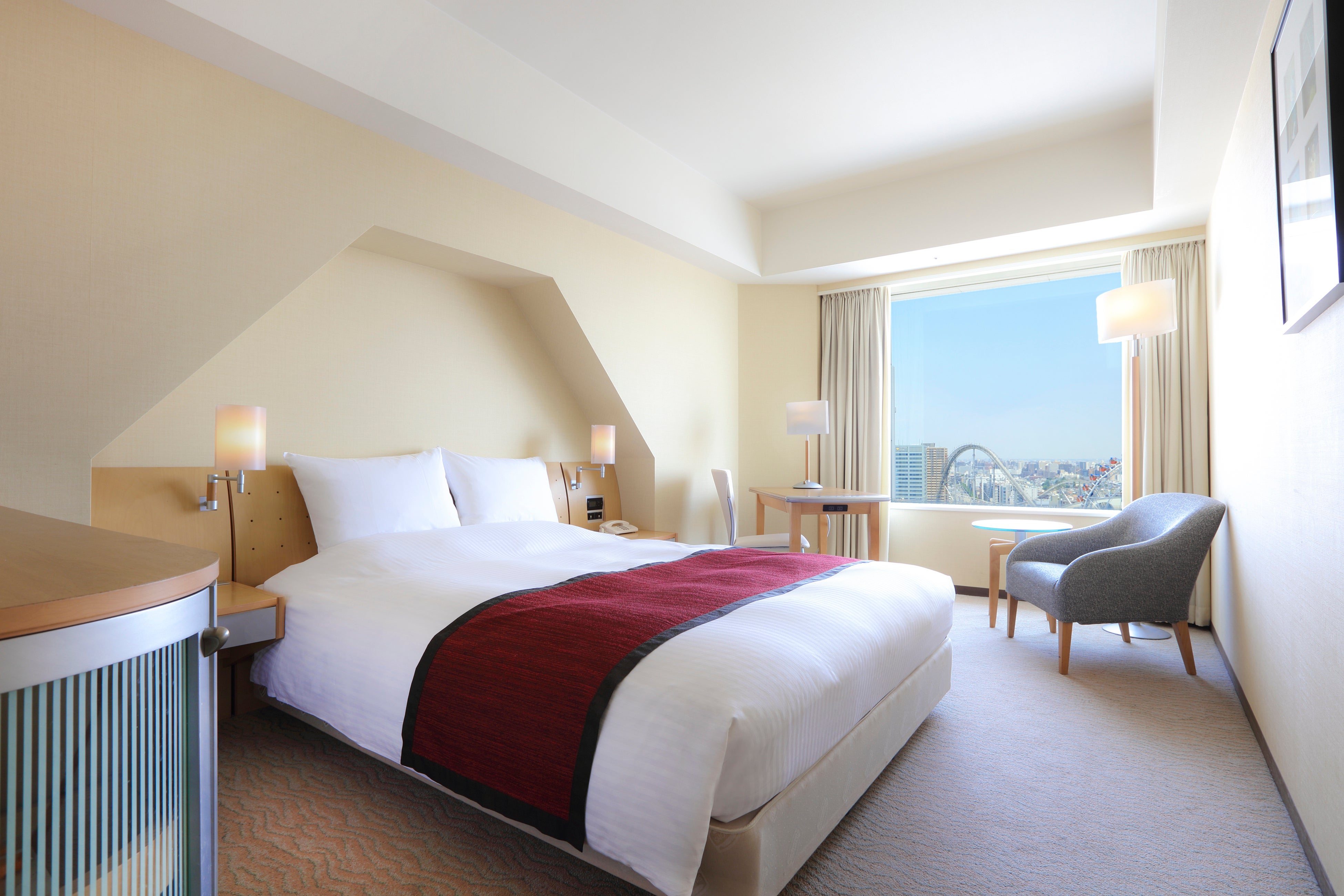 客室例：スタンダードダブルルーム