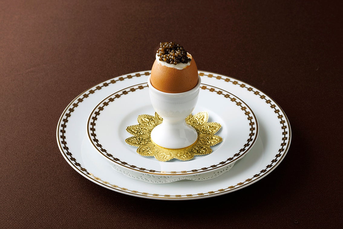 スクランブルエッグとクリームキャビア