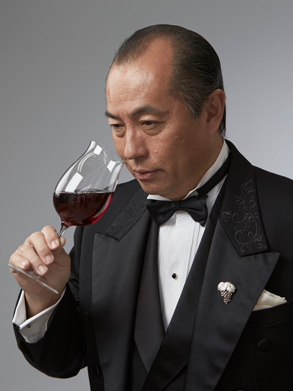 世界のソムリエ田崎真也と名誉総料理長鎌田昭男の饗宴 世界のソムリエ田崎真也と名誉総料理長鎌田昭男の饗宴