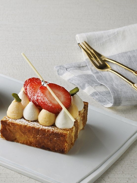 「ガーデンテラス」Millefeuille aux Fraise～苺のミルフィーユ～