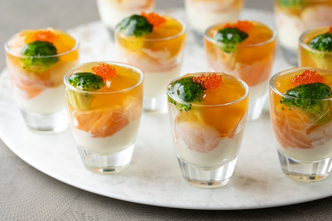 3種魚介のカクテル フェンネルクリームと甲殻類のゼリーを添えて（ディナー限定）