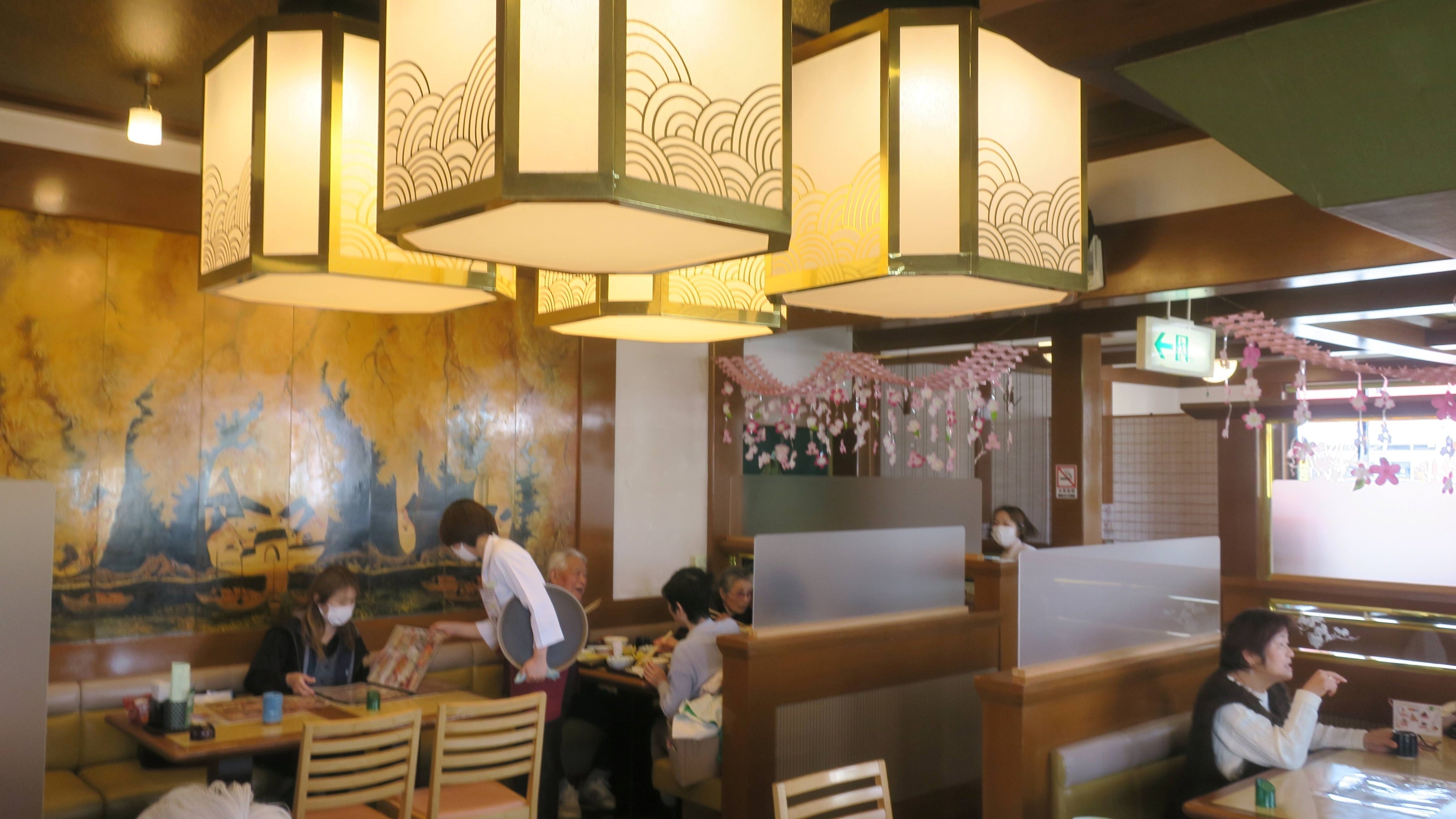 山口のソウルフードレストラン「もほり峠」大内店店内の様子