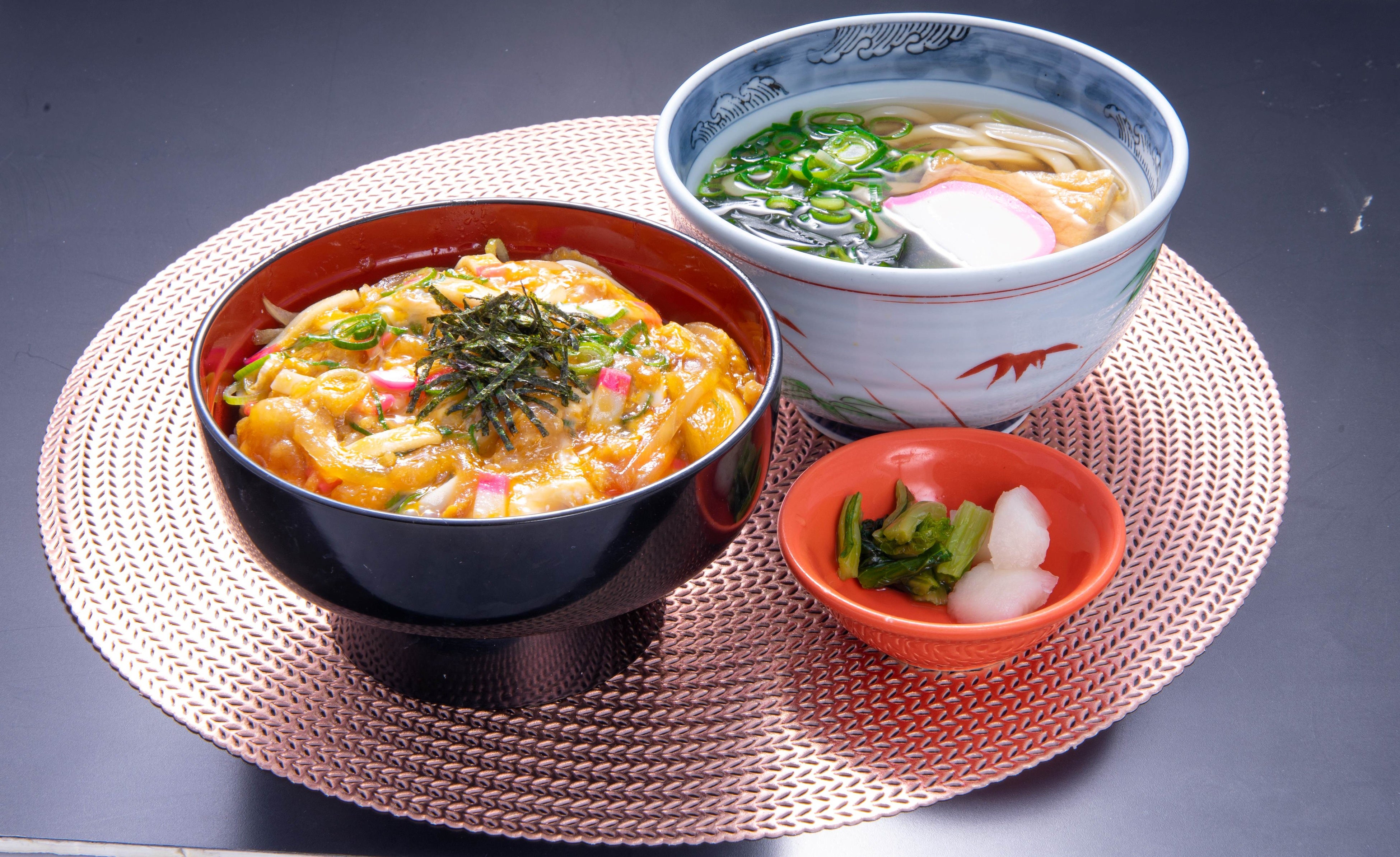 「まんｐく定食」748円（税込）