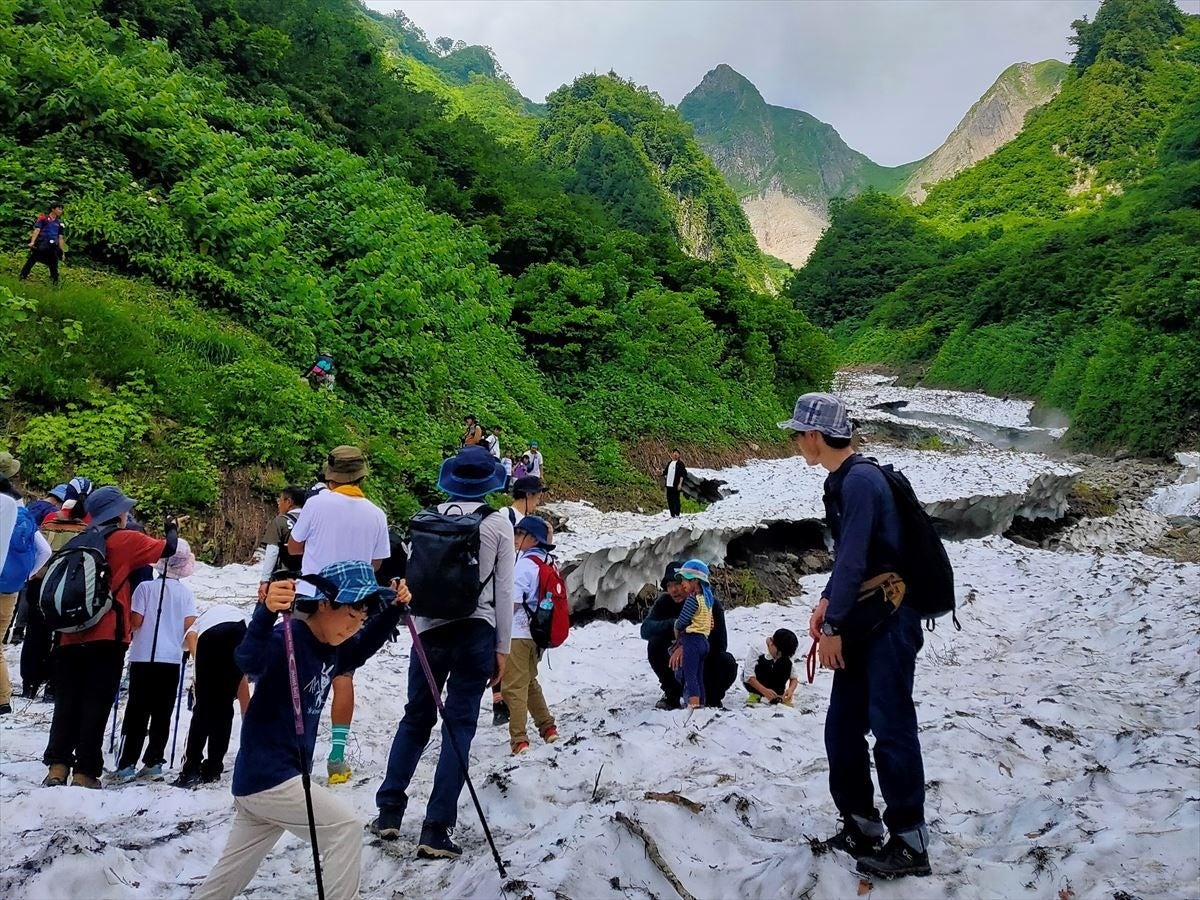 2022年7月開催の様子。まだ雪がありました！