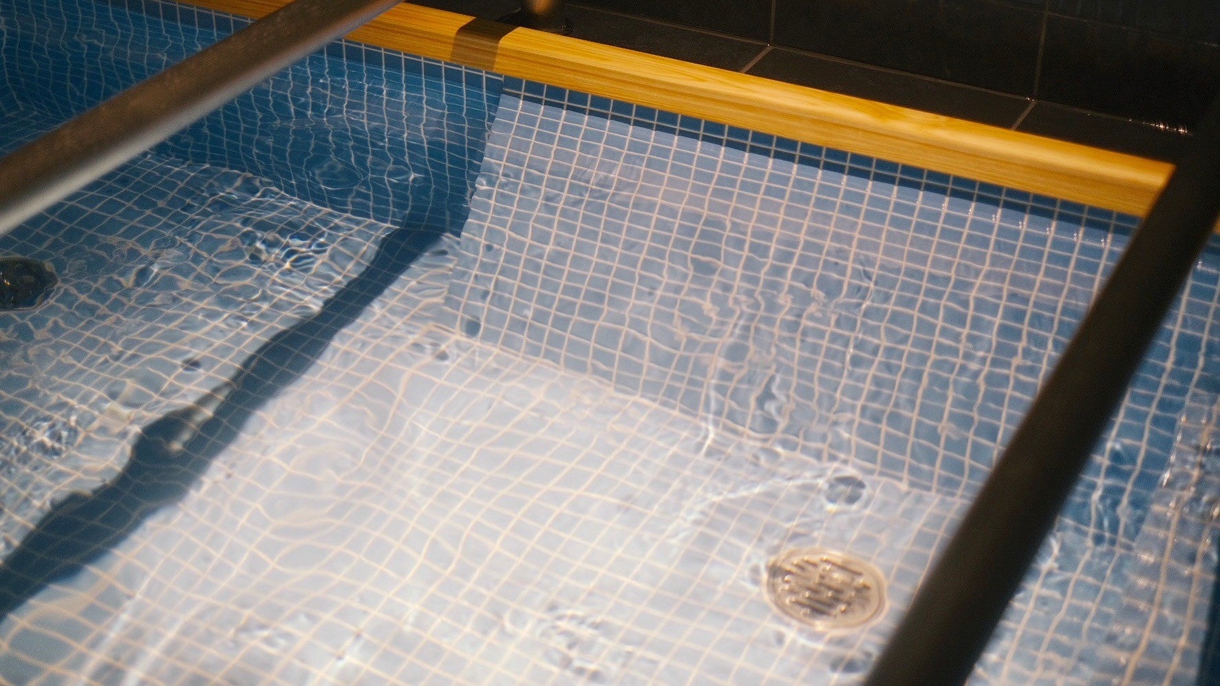 フローティング水風呂の写真です。