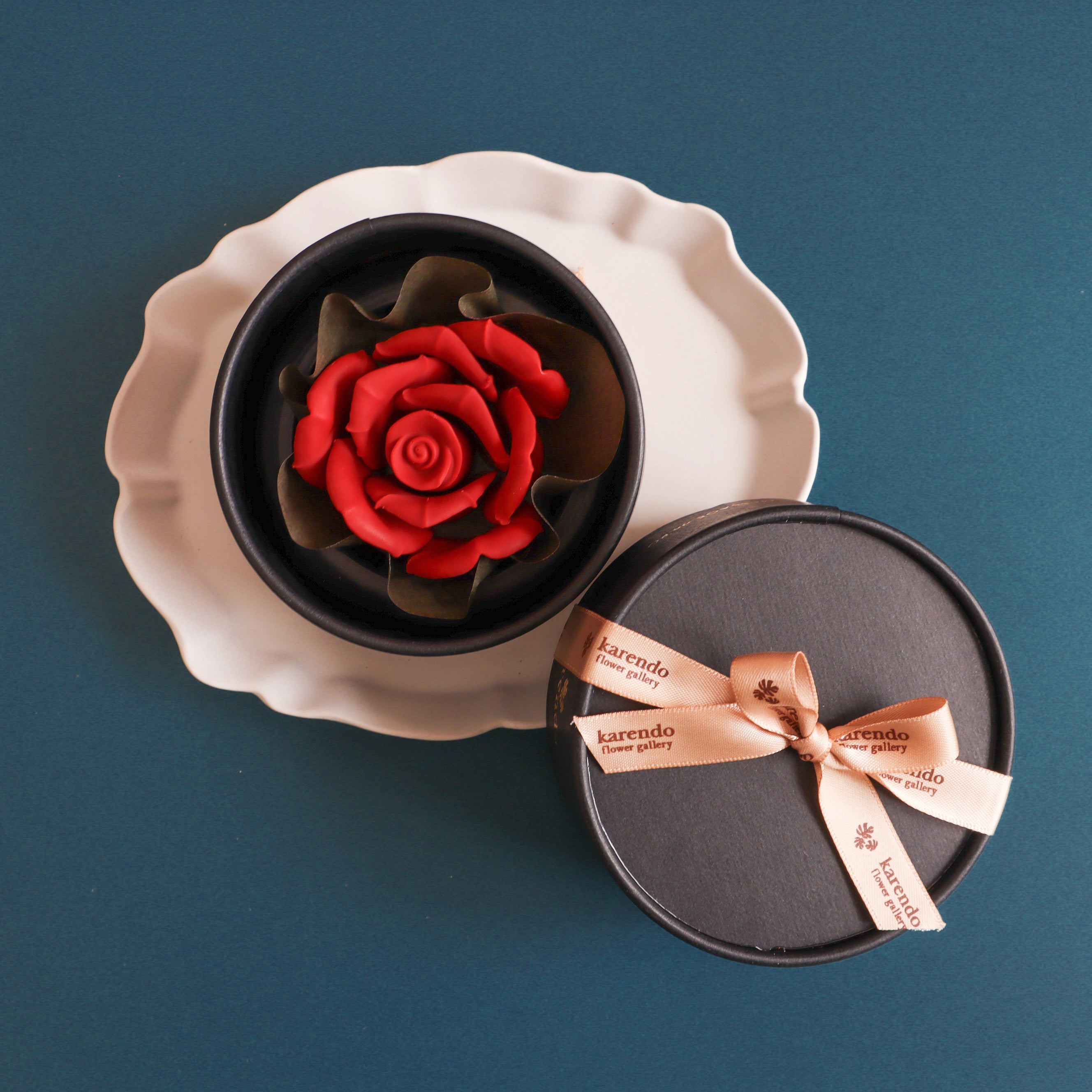 濃厚な赤いバラのチョコレート【EC限定】