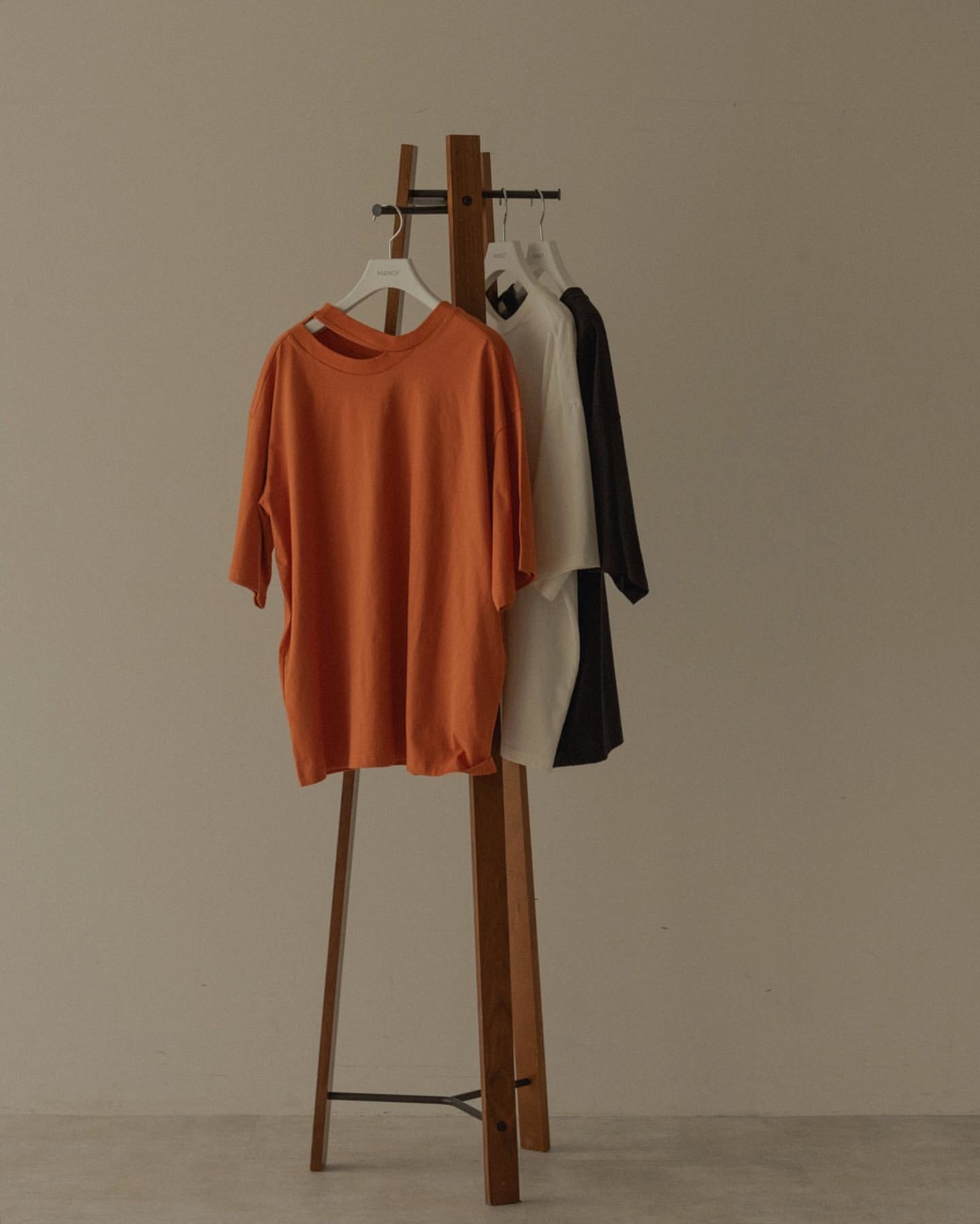 BACK OPEN W FACE TOPS  ¥8,000+tax