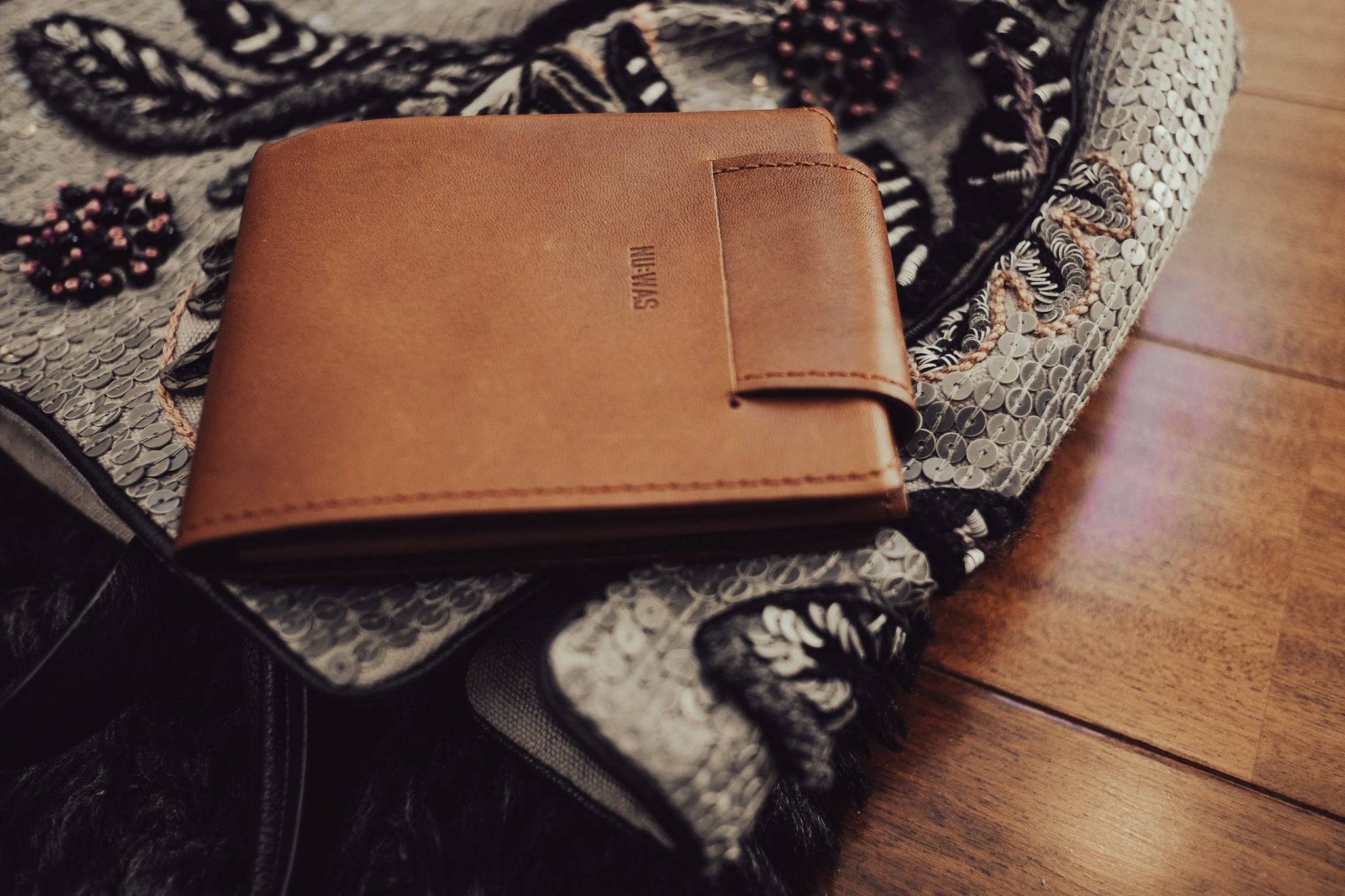 ♡ネオノエポーチ財布♡ PELLE BORSA ペレボルサ 財布 二つ折り財布 L字ファスナーミニ