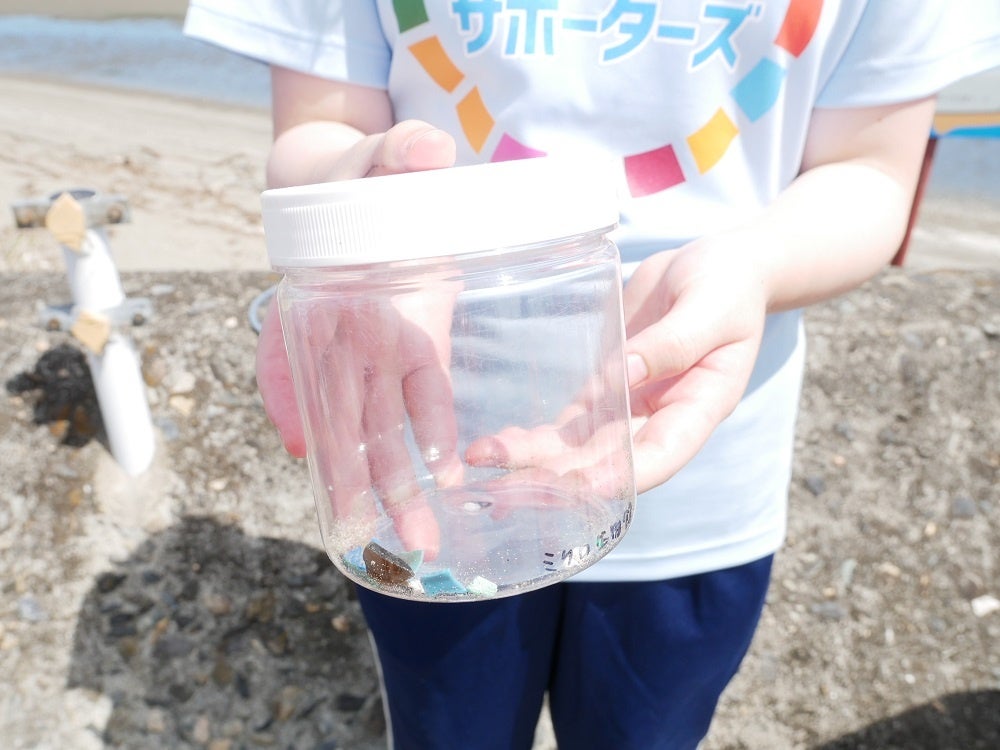 漂着ごみ調査の様子（R4.8.9）