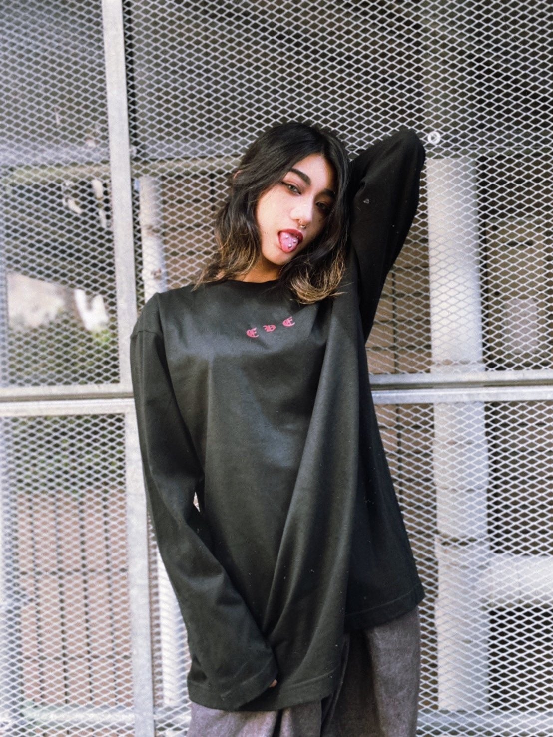 愛奈グッズ(Tシャツ)4