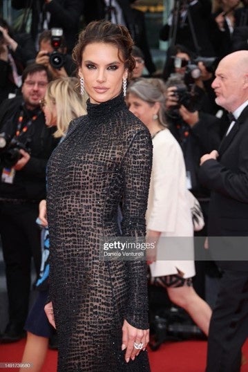 アレッサンドラ・アンブロジオ