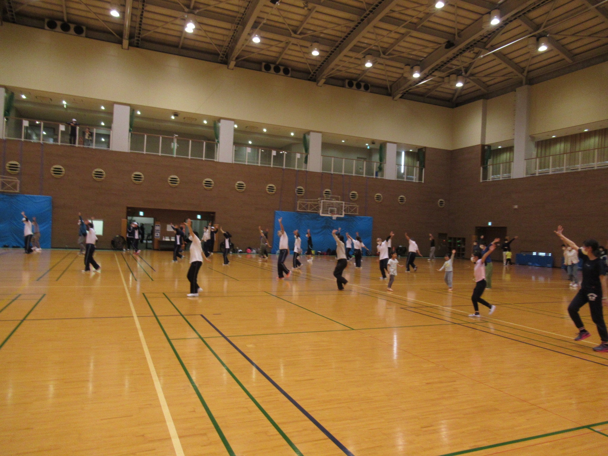 みんなでエアロビクス