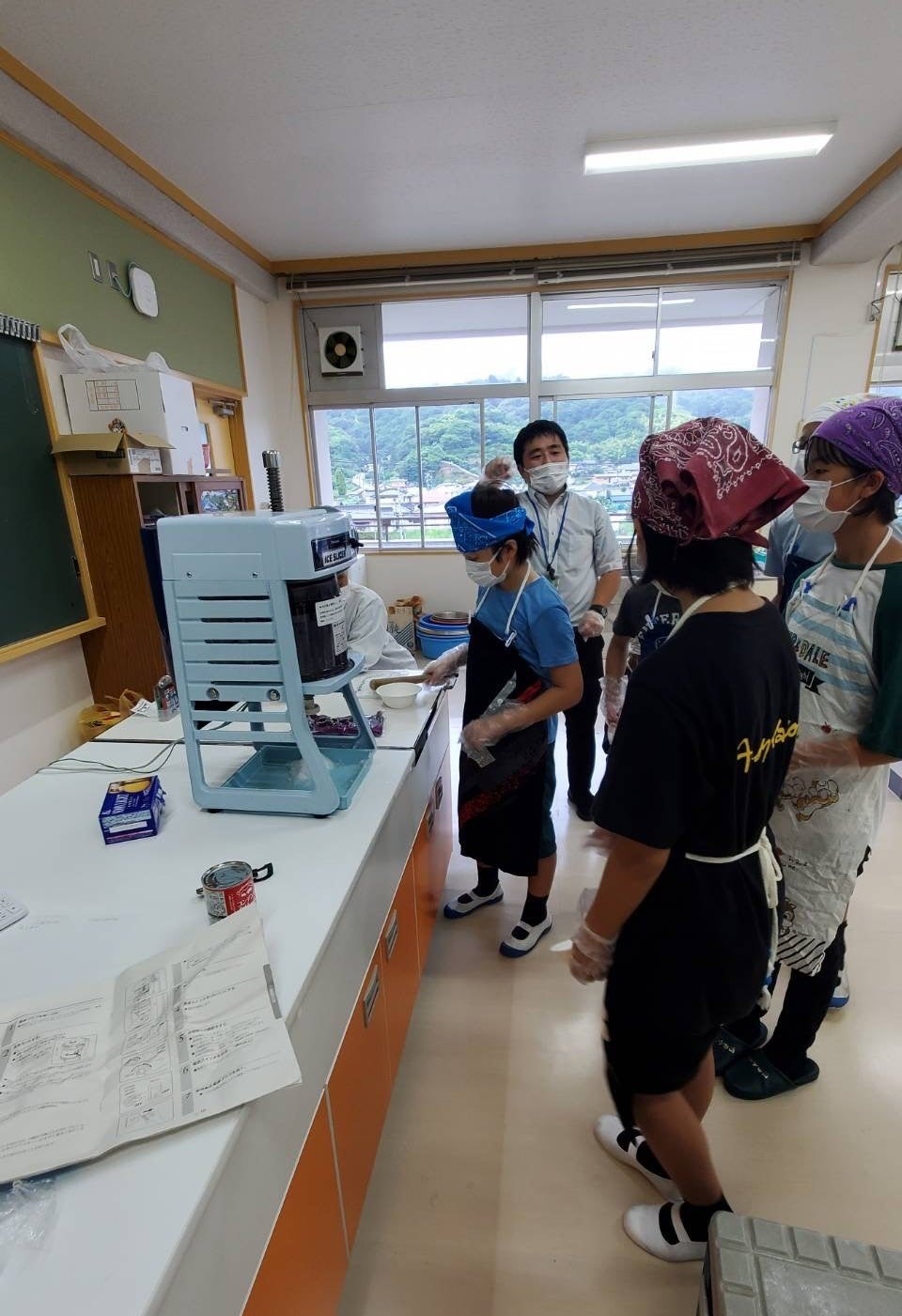 切串小学校の生徒たちも出店に向けて準備中！