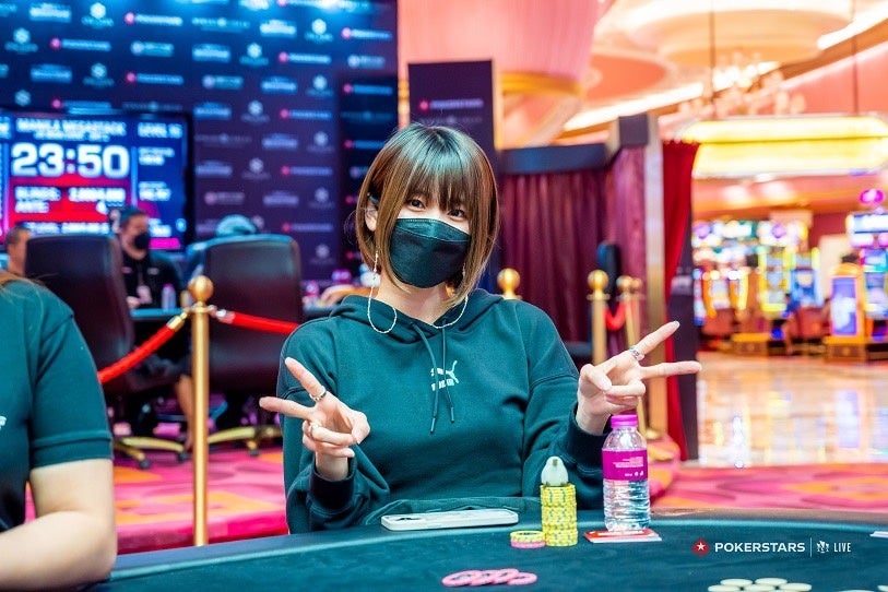 「グラビアアイドルがポーカー界で日本一に!METEORA所属の来栖うさこがプレイヤーオブザイヤー(POY 2023)でトップにランクイン」 「グラビアアイドルがポーカー界で日本一に!METEORA所属の来栖うさこがプレイヤーオブザイヤー(POY 2023)でトップにランクイン」