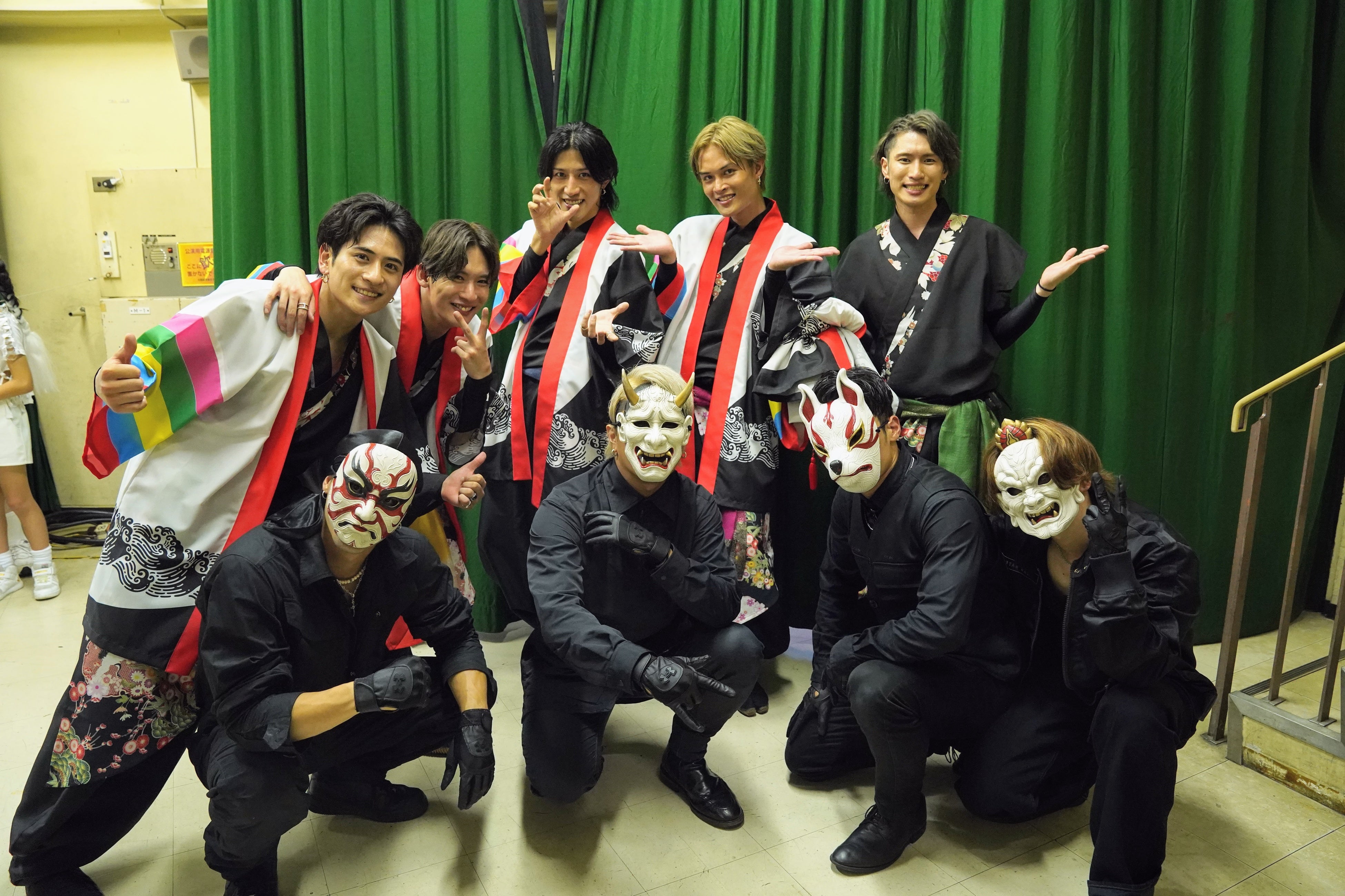 謎のお面ダンステロリスト集団O-MENZが7th ANNIVERSARY TOUR