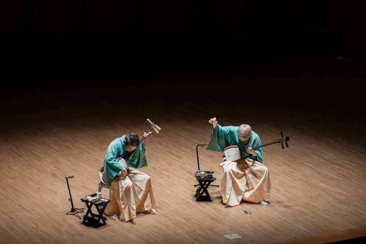 吉田兄弟デビュー25周年ツアー追加公演情報&SDイラスト公開 吉田兄弟デビュー25周年ツアー追加公演情報&SDイラスト公開